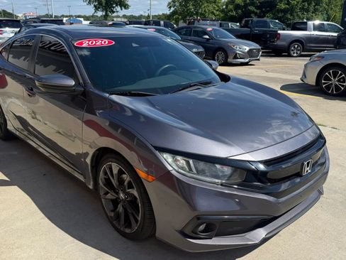 Used 2020 Honda Civic Sport image 2