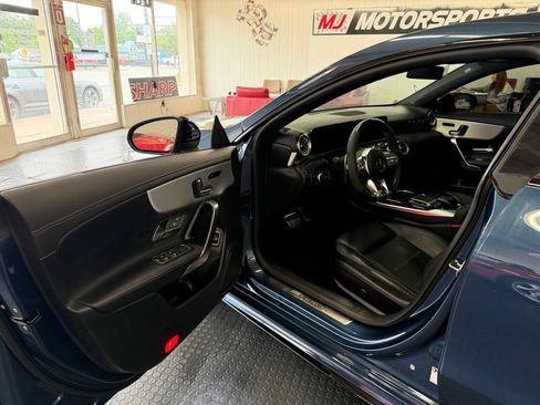 Used 2022 Mercedes-Benz CLA 35 AMG 4MATIC image 13