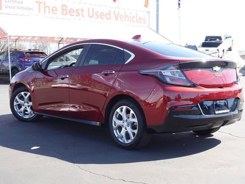 Used 2017 Chevrolet Volt Premier w/ Driver Confidence Package image 9