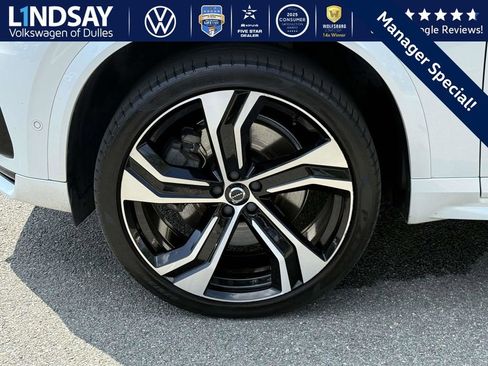 Used 2022 Volvo XC90 T8 R-Design w/ Advanced Package image 7