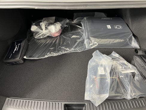 New 2026 Mercedes-Benz E 53 AMG e 4MATIC Sedan image 24