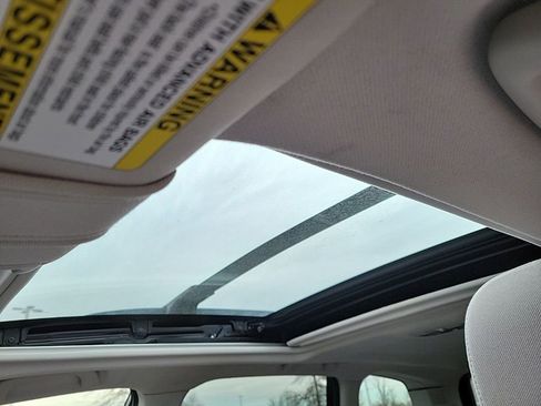 Used 2018 Subaru Forester 2.5i Premium image 32