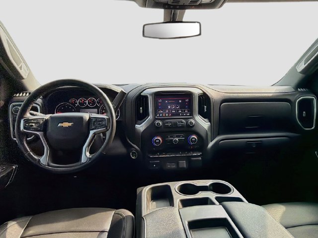 Used 2022 Chevrolet Silverado 2500 LTZ AWD/4WD image 16
