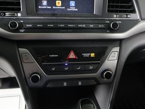Used 2018 Hyundai Elantra SEL image 36