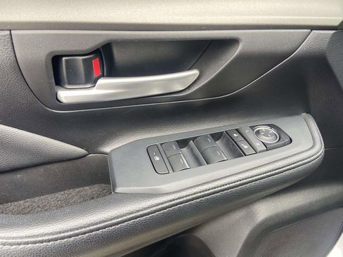 Used 2025 Toyota Grand Highlander FWD image 16