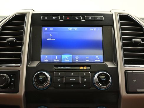 Used 2020 Ford F250 King Ranch w/ King Ranch Ultimate Package AWD/4WD image 37
