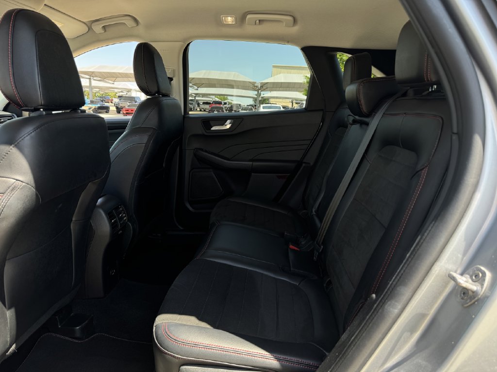 Used 2022 Ford Escape SEL w/ SEL Stealth AWD Package image 26
