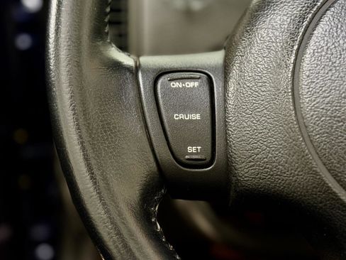 Used 2001 Chrysler Prowler RWD image 12