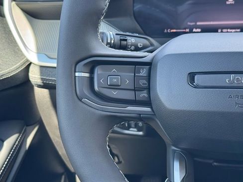 New 2026 Jeep Cherokee Laredo image 15