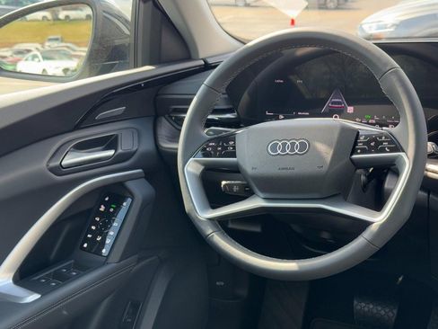 New 2025 Audi Q5 Premium Plus image 9