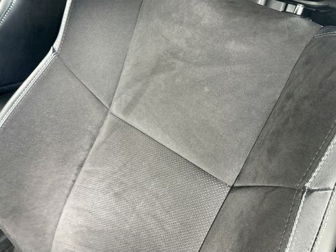 Used 2022 Dodge Challenger GT w/ Plus Package image 19