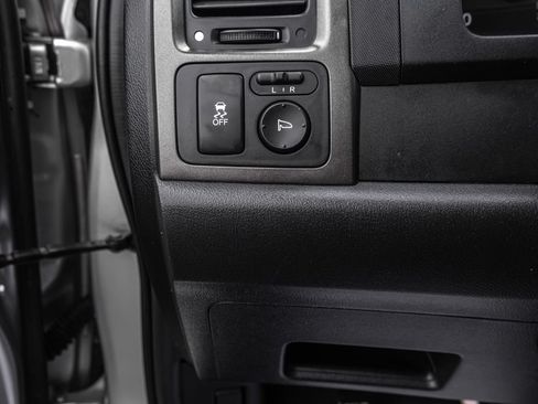 Used 2011 Honda CR-V EX-L image 24