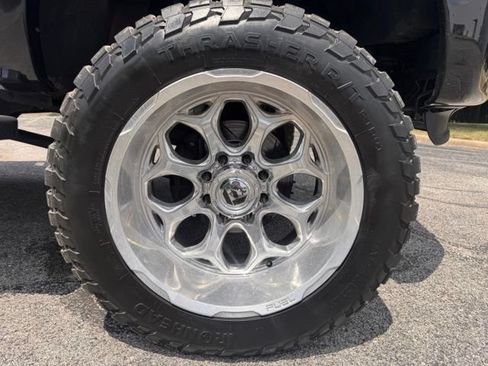 Used 2015 Ford F350 Platinum AWD/4WD image 30