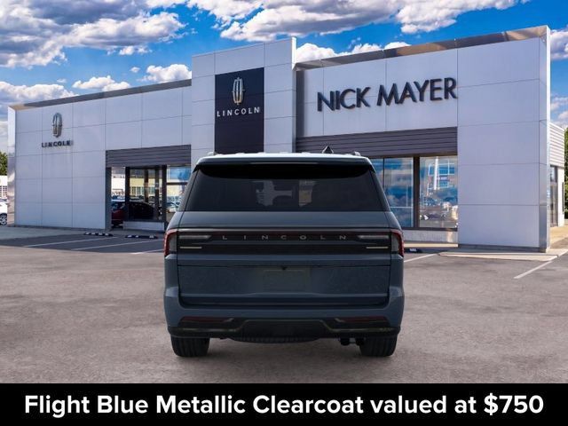 New 2026 Lincoln Navigator Reserve w/ Jet Appearance Package AWD/4WD image 5