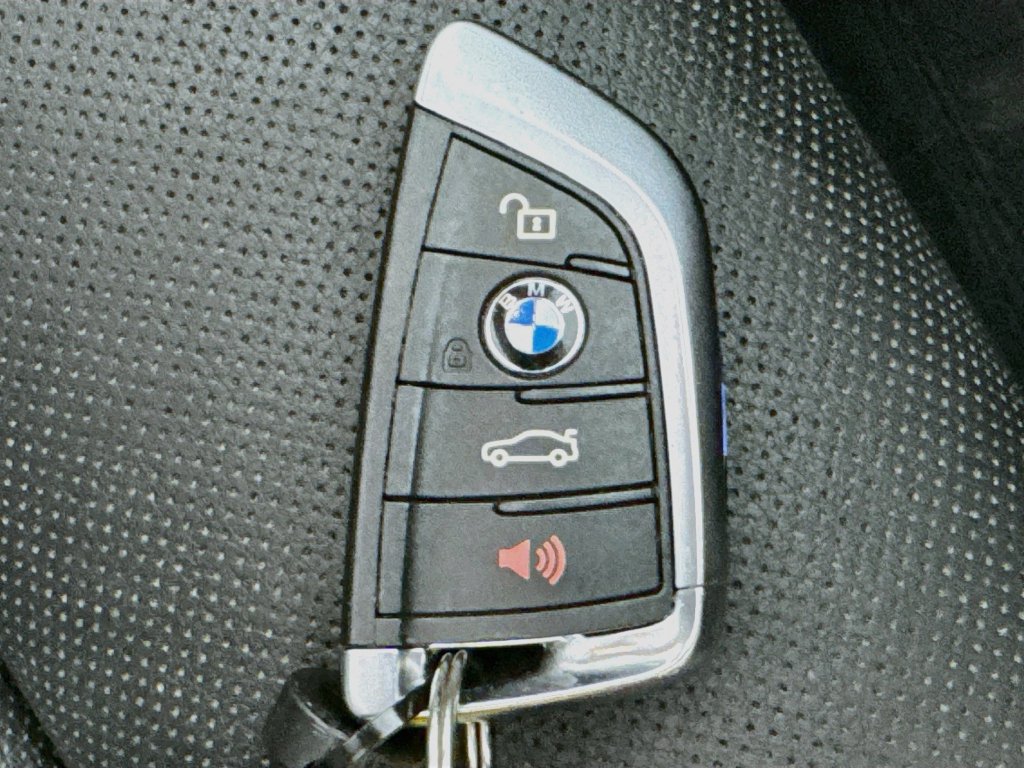 Used 2017 BMW X5 xDrive50i AWD/4WD image 40