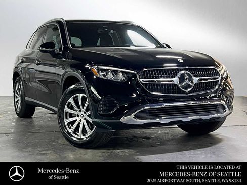 Used 2026 Mercedes-Benz GLC 300 4MATIC image 1