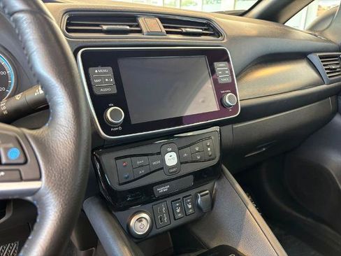 Certified 2024 Nissan Leaf SV Plus FWD image 19