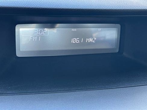 Used 2012 Honda Accord LX image 17