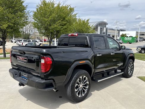 Used 2024 GMC Canyon Denali AWD/4WD image 5
