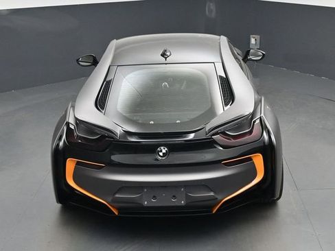 Used 2019 BMW i8 Coupe AWD/4WD image 25