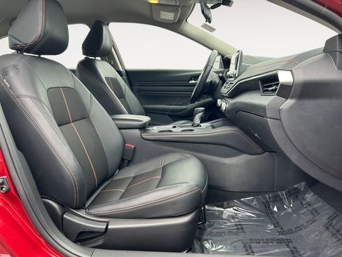 Used 2022 Nissan Altima 2.5 SR image 10