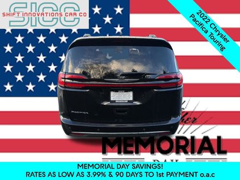 Used 2022 Chrysler Pacifica Touring FWD image 5