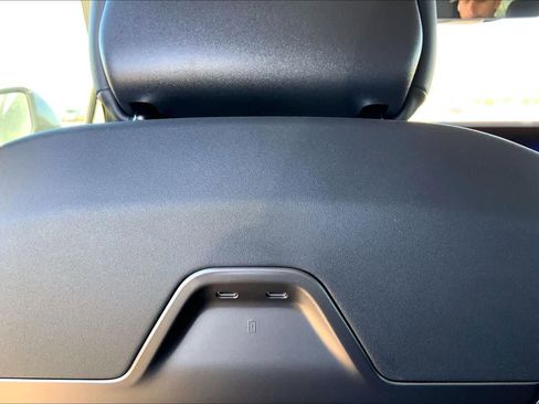 New 2026 Lincoln Nautilus Premier w/ Jet Appearance Package image 18