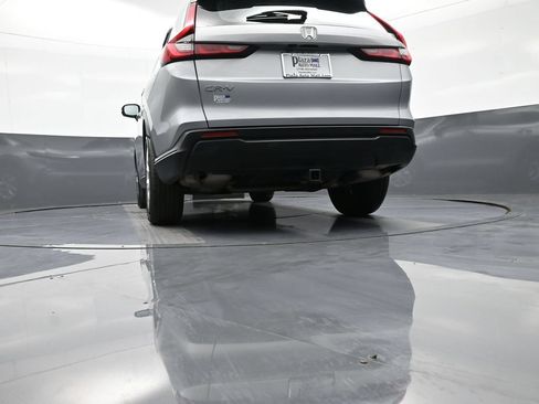 Used 2024 Honda CR-V LX image 30