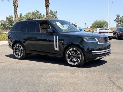 New 2026 Land Rover Range Rover Autobiography AWD/4WD image 4