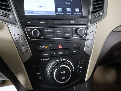 Used 2017 Hyundai Santa Fe Sport image 39