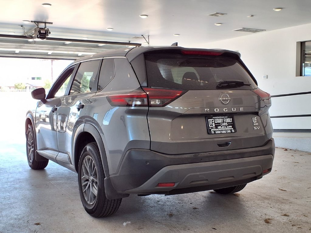 Used 2023 Nissan Rogue S FWD image 18
