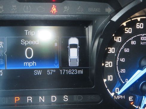 Used 2019 Ford Ranger XLT w/ Equipment Group 302A Luxury image 16