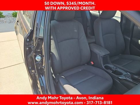 Used 2023 Toyota Corolla LE FWD image 30