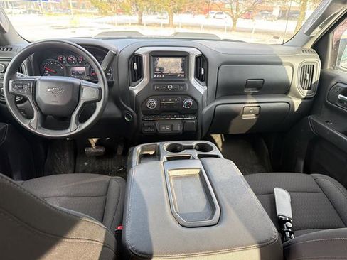 Used 2023 Chevrolet Silverado 1500 Custom Trail Boss w/ LPO, Dark Essentials Package image 19