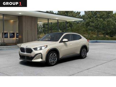 New 2026 BMW X2 xDrive28i w/ Technology Package AWD/4WD image 1
