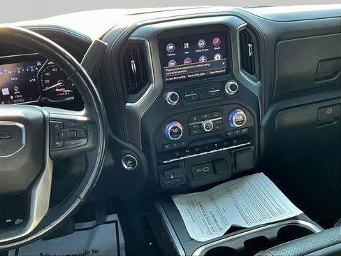 Used 2020 GMC Sierra 2500 Denali w/ Denali Ultimate Package AWD/4WD image 10