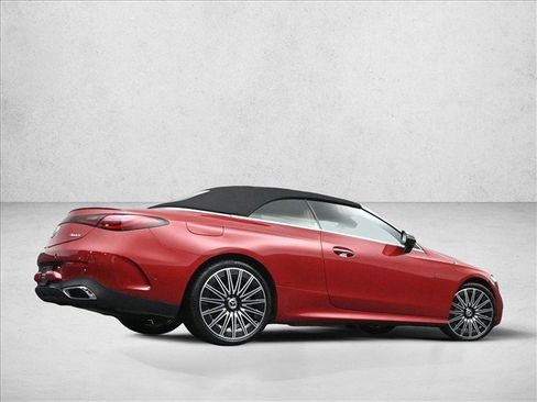 Certified 2024 Mercedes-Benz CLE 300 4MATIC Cabriolet image 30