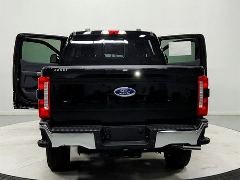 New 2026 Ford F250 Lariat w/ Lariat Ultimate Package image 14