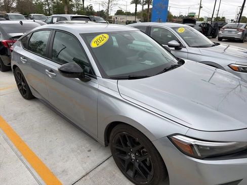 Certified 2024 Honda Civic Sport image 4