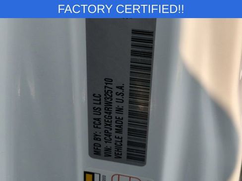 Certified 2024 Jeep Wrangler Unlimited Sahara image 37