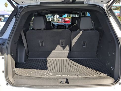 Used 2024 Chevrolet Traverse High Country image 13