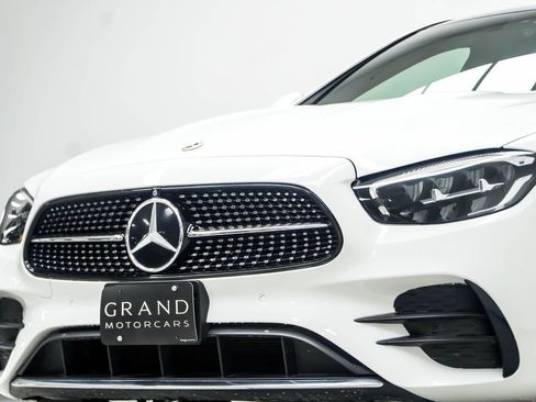 Used 2023 Mercedes-Benz E 350 Sedan image 2