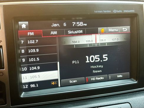 Used 2017 Kia Sportage EX w/ EX Technology Package image 21