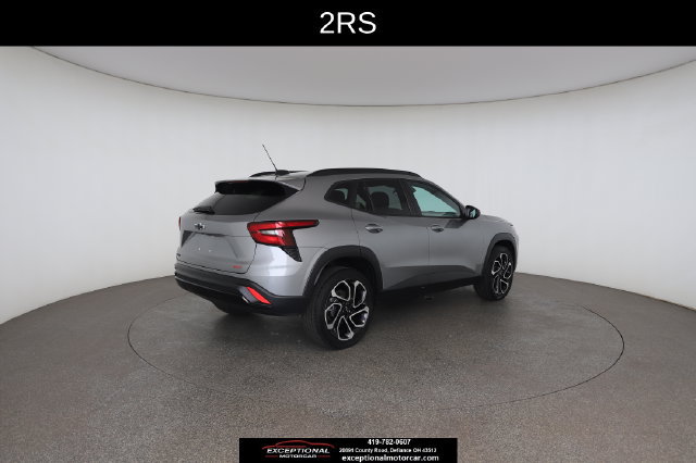 Used 2024 Chevrolet Trax RS w/ Driver Confidence Package FWD image 19