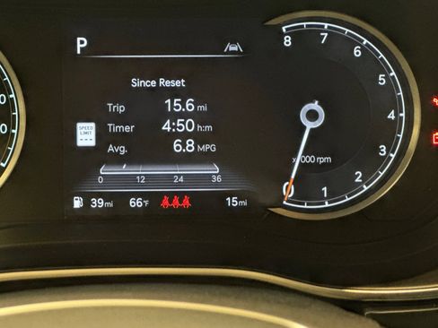 New 2026 Genesis G70 2.5T RWD image 27