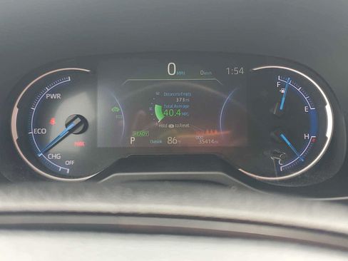 Used 2025 Toyota RAV4 LE AWD/4WD image 26