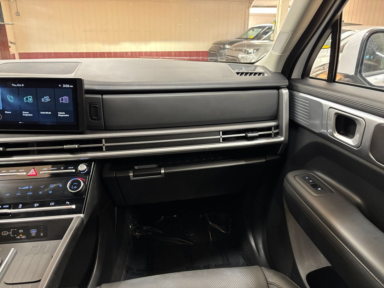 Used 2026 Hyundai Santa Fe SEL FWD image 37