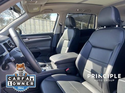 Used 2022 Volkswagen Atlas SE w/ Panoramic Sunroof Package image 13