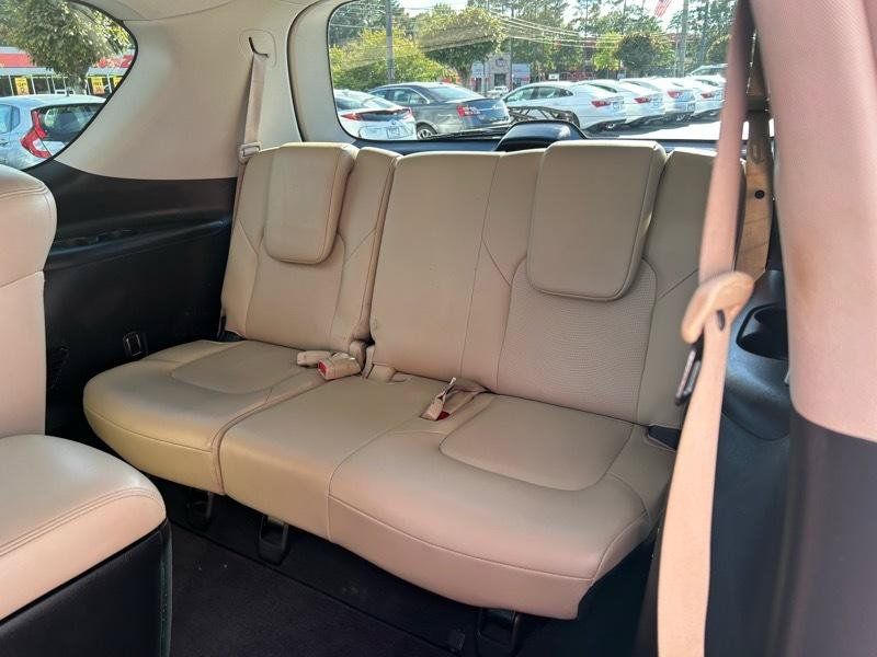 Used 2017 Nissan Armada Platinum w/ Captain Seat Package RWD image 33