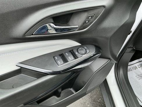 Used 2025 Chevrolet Trax LT w/ LT Convenience Package image 16